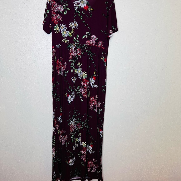 Burgundy Floral Print Short Sleeve Maxi Dress - Picture 6 of 10